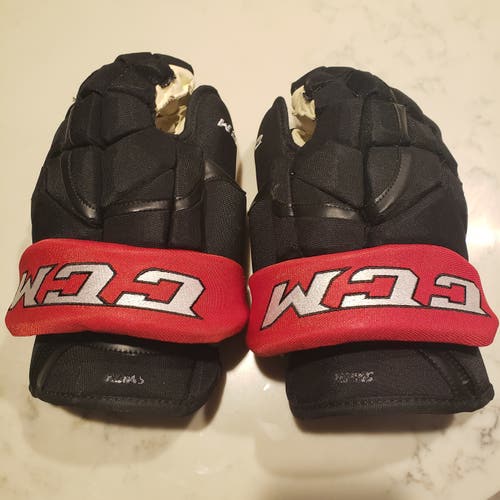 Used 14" CCM HG12 Gloves Pro Stock Ottawa