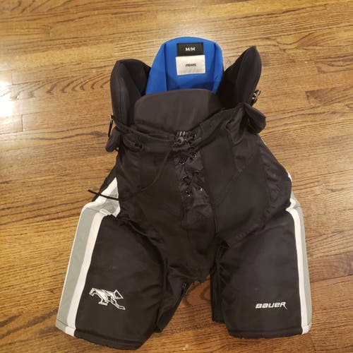 Providence college nexus pants M