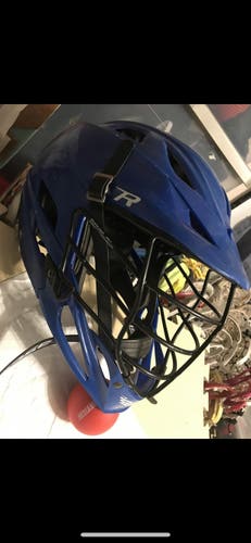 Lacrosse mens cascade R helmet adjustable