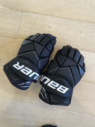 Bauer 15"  Vapor X800 Gloves