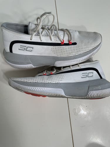 Men's Under Armour Steph Curry 3zero3 Basketball Shoes - Size 9