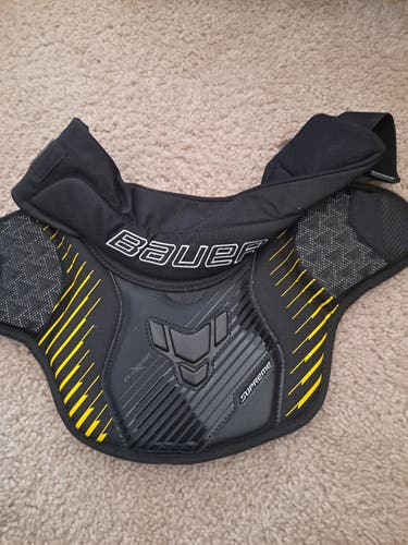 New Bauer Supreme senior neck guard