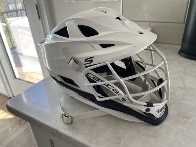 Used Player's Cascade S Helmet