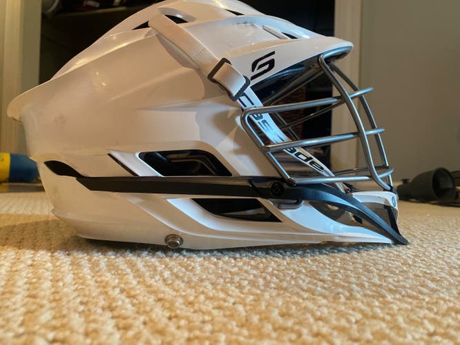 Player's Cascade S Helmet