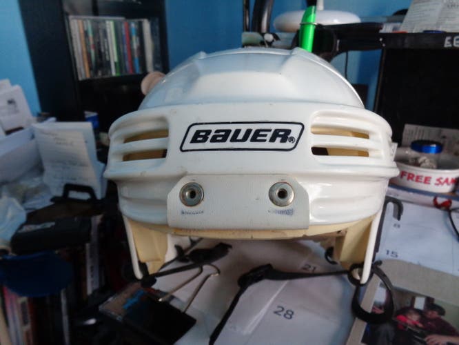 Used Large Bauer 3000 Helmet