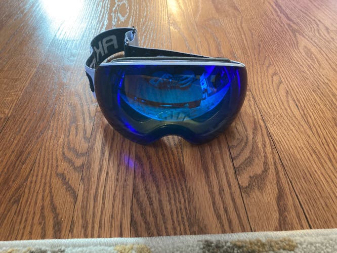 Akaso Ski/Snowboard Goggles - Good Used Condition
