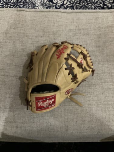 Infield 11.25" Gold Glove Elite Baseball Glove