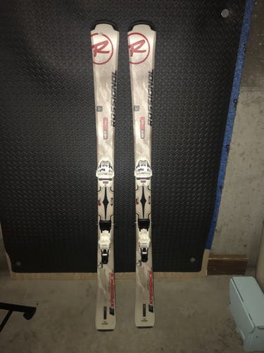 Used Unisex 2017 Rossignol All Mountain Experience Skis With Bindings Max Din 11
