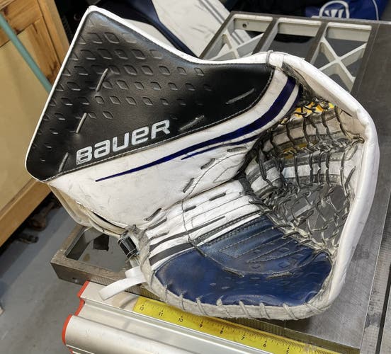 Bauer 2X Pro Goalie Glove