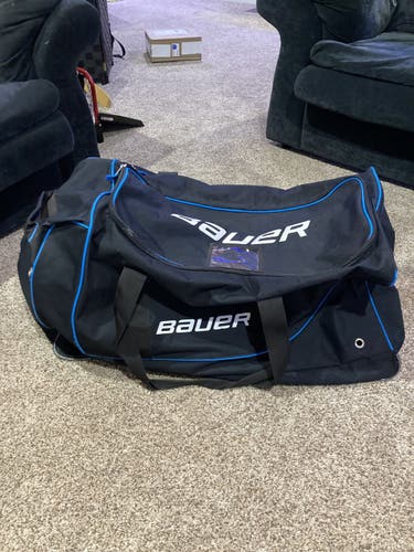 Bauer Hockey Bag 32”x15”x17”