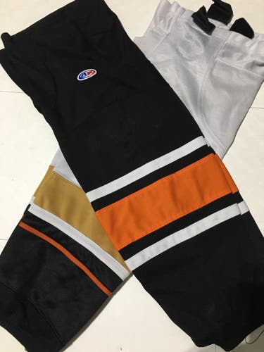 Socks orange & black, Two-fer