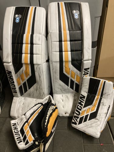 Vaughn V8 Pro Carbon Set