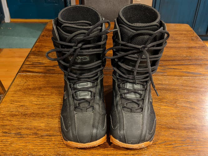 Used Size 9.0 (Women's 10) La Mar Snowboard Boots