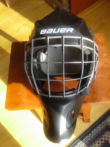 Senior Used Bauer NME 5 Goalie Mask