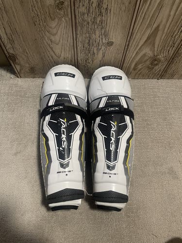 CCM Ultra Tacks Shin Pads