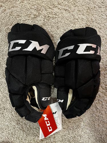 New CCM HGTK Gloves 14”