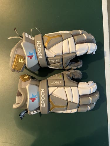 Custom Epoch Lacrosse Gloves