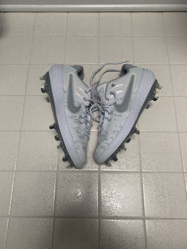 New Nike Zoom White Baseball Cleats (Size 10)