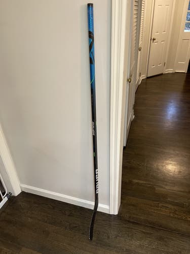UNCUT Bauer Nexus Geo Intermediate Hockey Stick - Right Hand P88 65 Flex