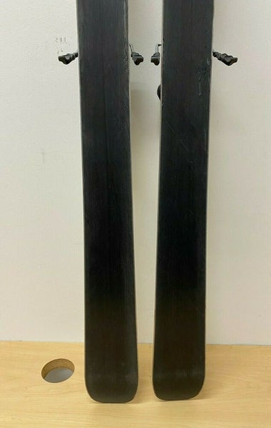 Volkl Unlimited AC40 Carbon 177cm 125-82-110 Skis Marker Motion iPT Bindings