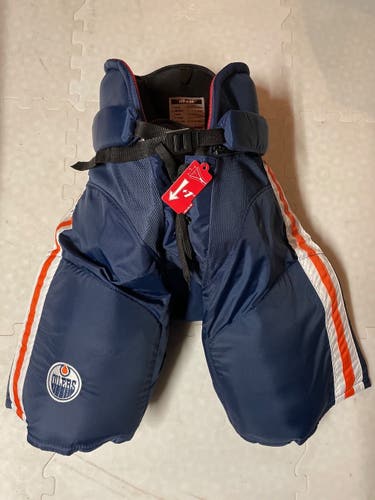 Senior Medium CCM Edmonton Oilers Pro Stock HP45X Hockey Pants