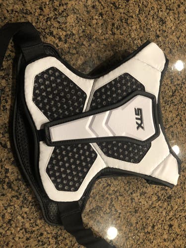 Used Medium STX Cell V Shoulder Pads