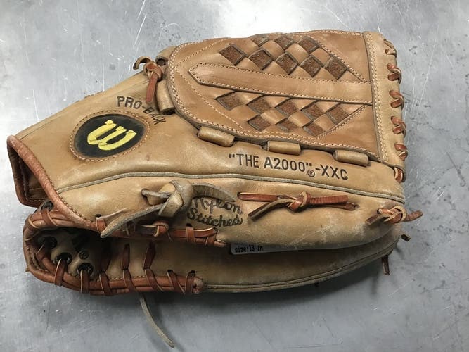 Used Wilson The A2000 13" Fielders Gloves