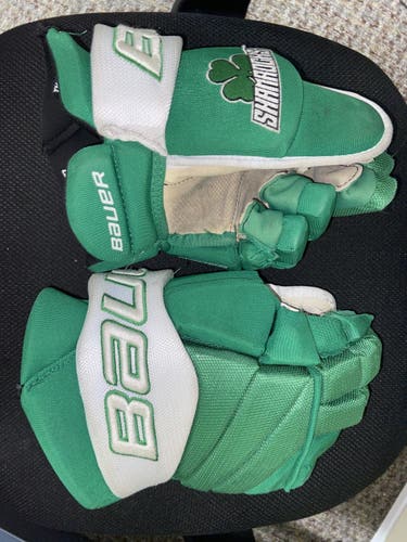 Bauer 14" Pro Stock Gloves
