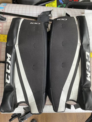 CCM SGP 100 youth goalie street hockey leg pads