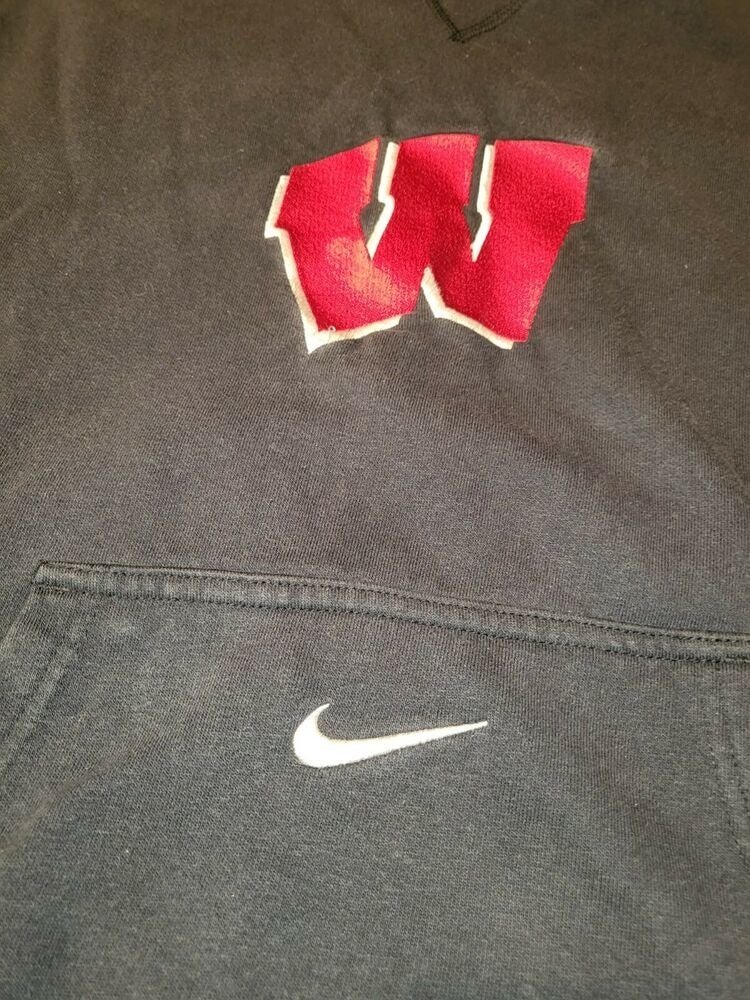 nike wisconsin badgers sweatshirt