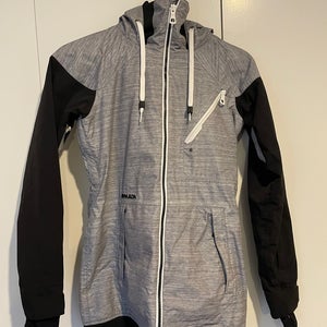 Women's Armada Gypsum Ski/Snowboard Jacket - Size XS - Like New/Mint