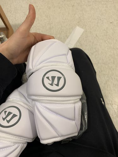 New Medium Warrior Evo Arm Pads