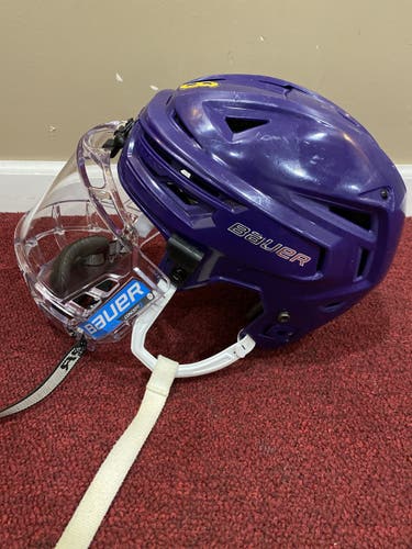 Medium Bauer RE-Akt 150 Helmet Item#MNKH8