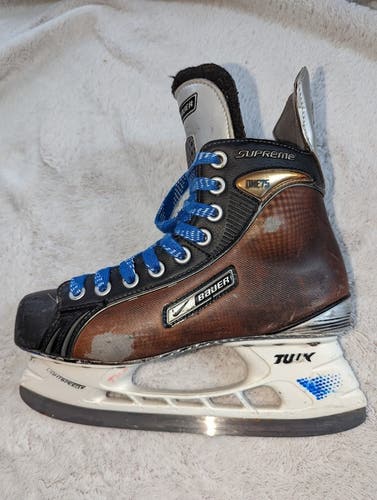 Junior Used Bauer Supreme One75 Hockey Skates Regular Width Size 5