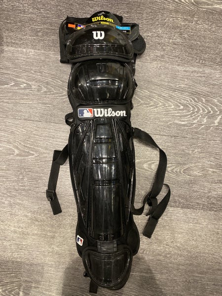 Wilson Hinge FX Leg Guards 17”