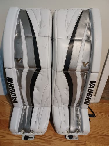 Used 34" Vaughn Velocity V6 1100 PRO  Goalie Leg Pads Pro Stock