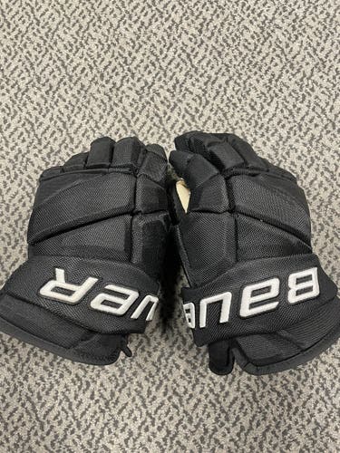 Bauer Vapor Team glove 14” Black
