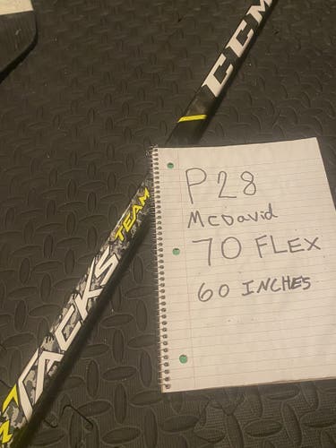Senior Right Handed Super Tacks Team Stick P28 Mcdavid Curve 70 Flex.