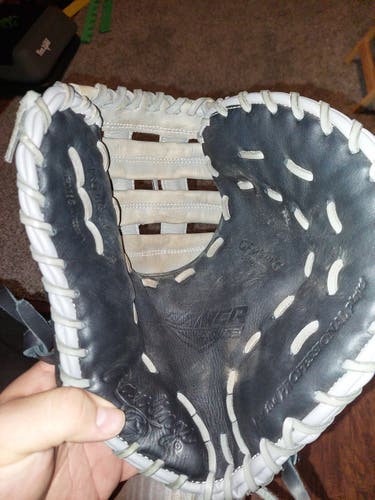 Used Rawlings Right Hand Throw First Base Gamer Baseball Glove 12.5"