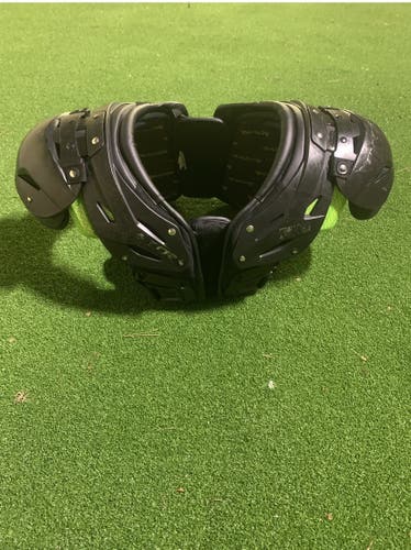 Used Large Gear Pro Tec Razor Shoulder Pads
