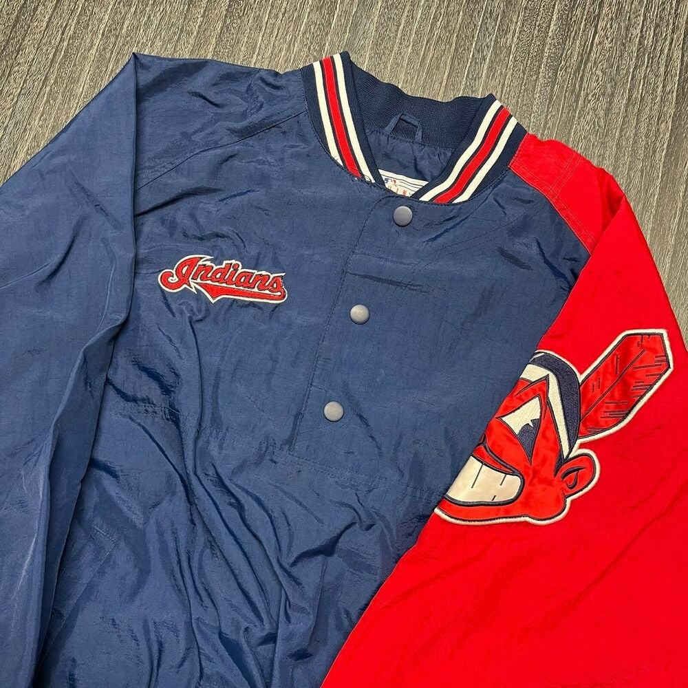 Vintage CLEVELAND INDIANS button front STARTER sewn Baseball Jersey men's XL