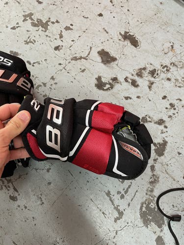 Used Bauer Supreme 2S Gloves 13"