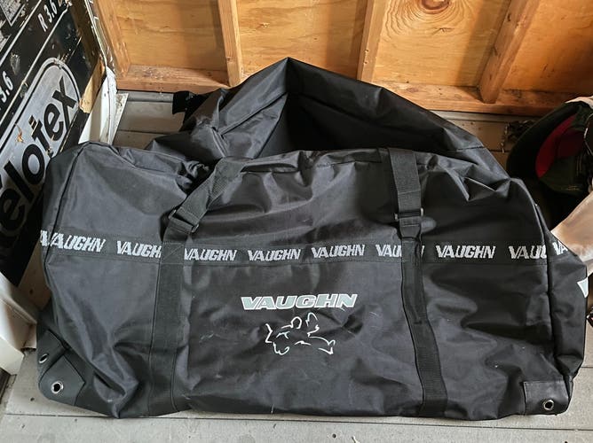 New Vaughn 7460 Senior Ice Hockey Goalie Carry Bag Black 40" equipment goal