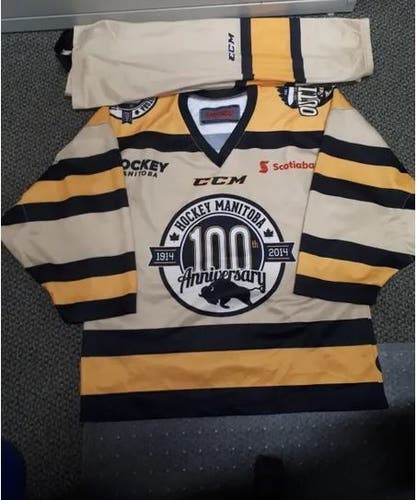 2 Sets Home/Away JERSEY SOCKS COMBO CCM Gold/yellow/black Manitoba Hockey Jersey Adult Men's Large