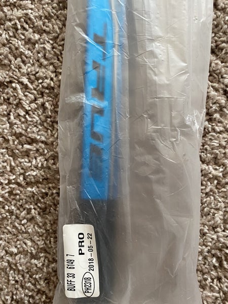 New Senior RIGHT Handed A6.0 SBP Hockey Stick Toe Pro Stock (Dustin Byfuglien)
