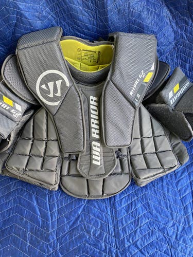 The Best - Used Large/XL Warrior  Ritual G2 Goalie Chest Protector