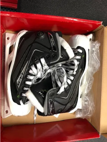 Junior New CCM Tacks 4092 Hockey Goalie Skates Regular Width Size 1