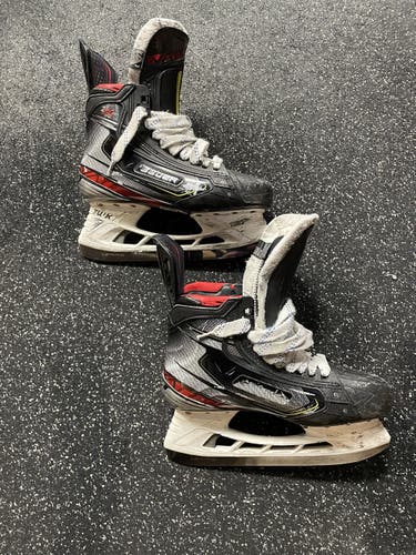 Senior Bauer Regular Width Pro Stock Size 7.5 Vapor 2X Pro Hockey Skates