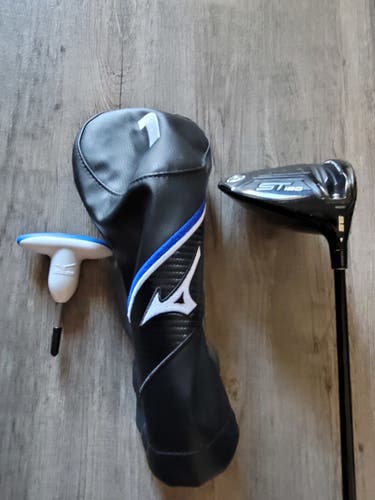 Men's Used Mizuno Right Handed ST190 Driver Stiff Flex 9.5 Loft