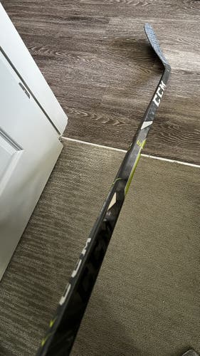 Senior Used Left Hand CCM RibCor Pro 3 PMT Hockey Stick P29/P92